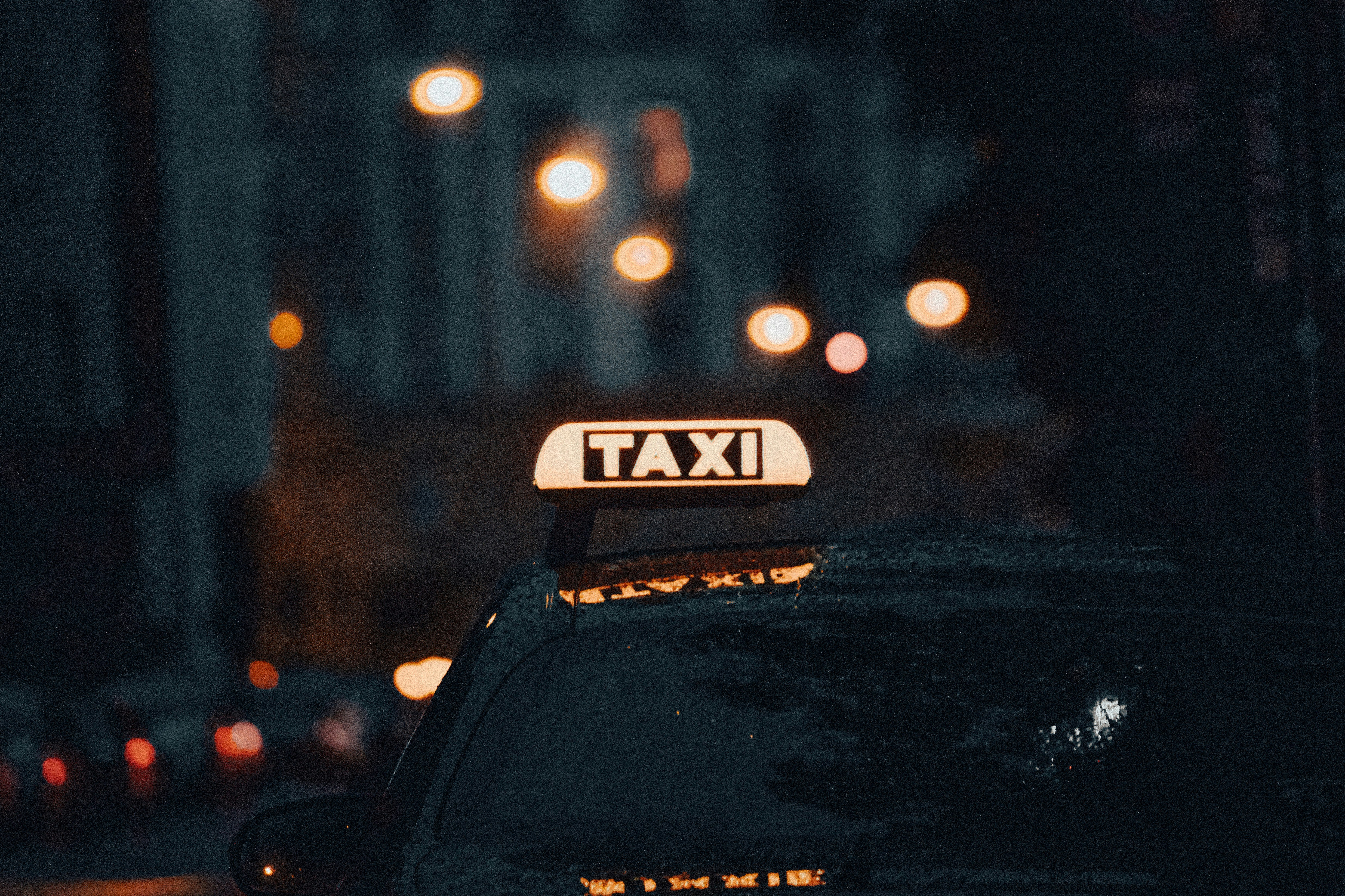 Taxi in der Nacht